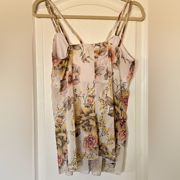 Vintage Venus Floral Tunic - Picture 2 of 4